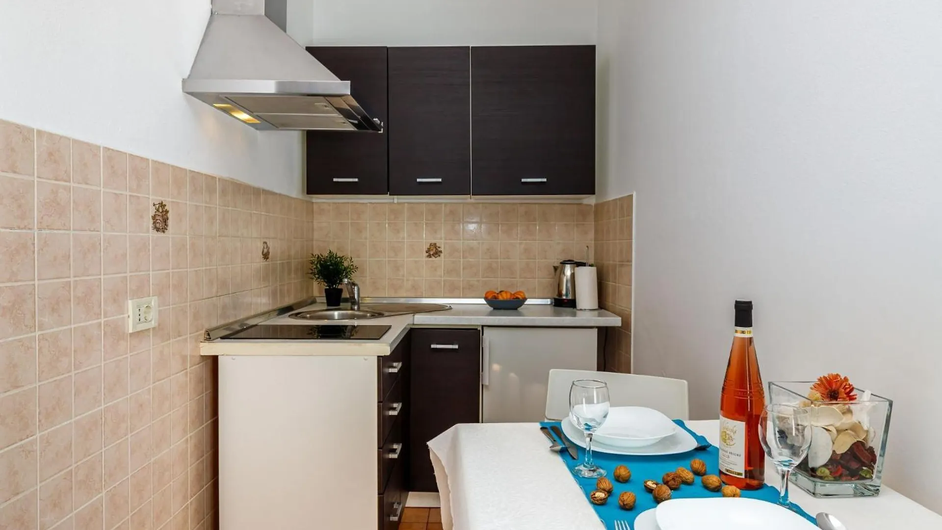 Beachfront Escape In Rovinj