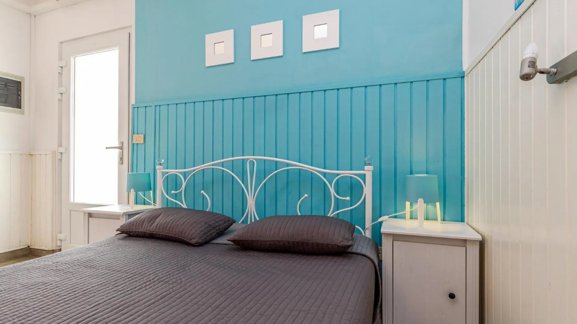 Beachfront Escape In Rovinj