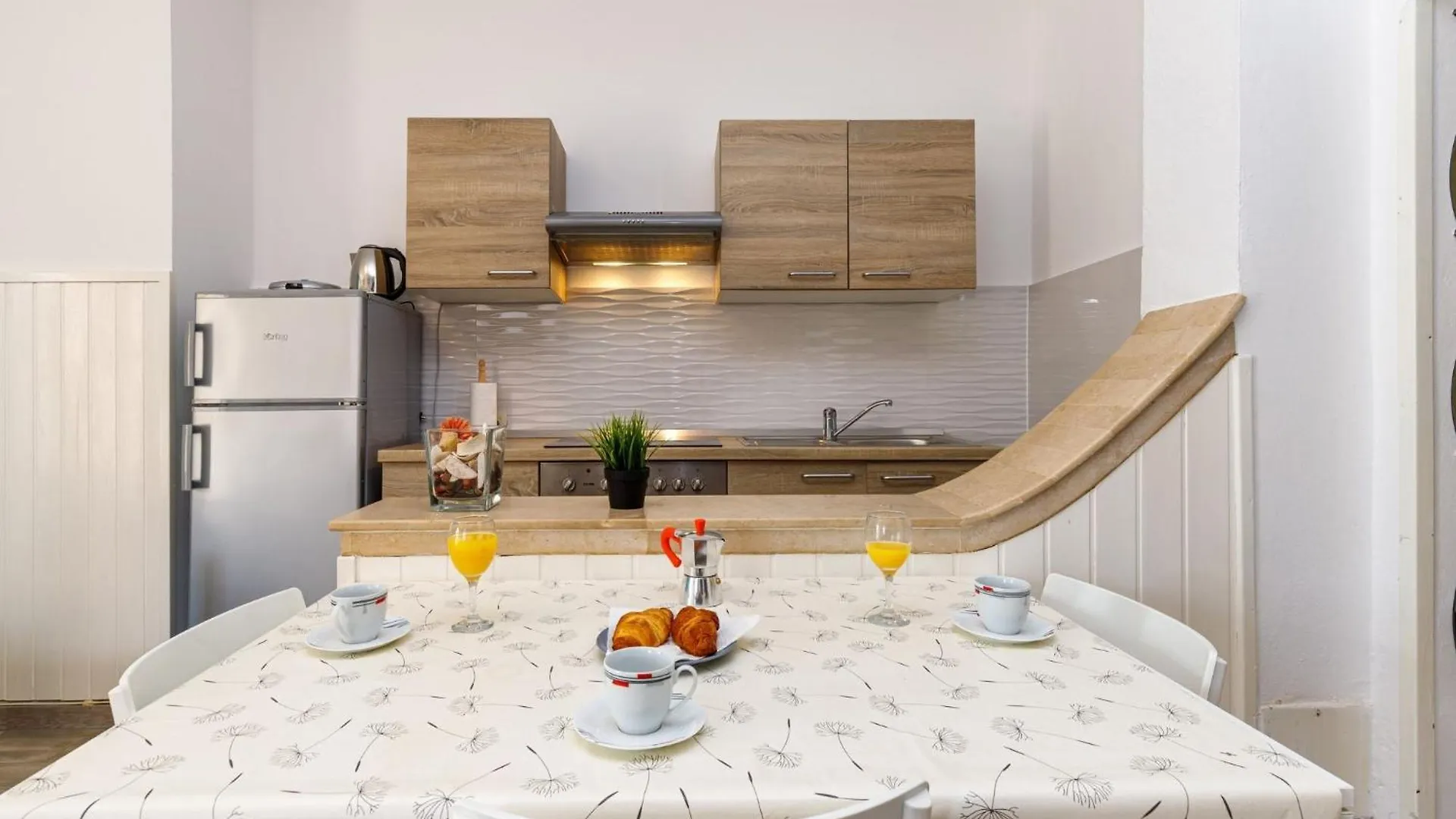 Apartment Beachfront Escape In Rovinj