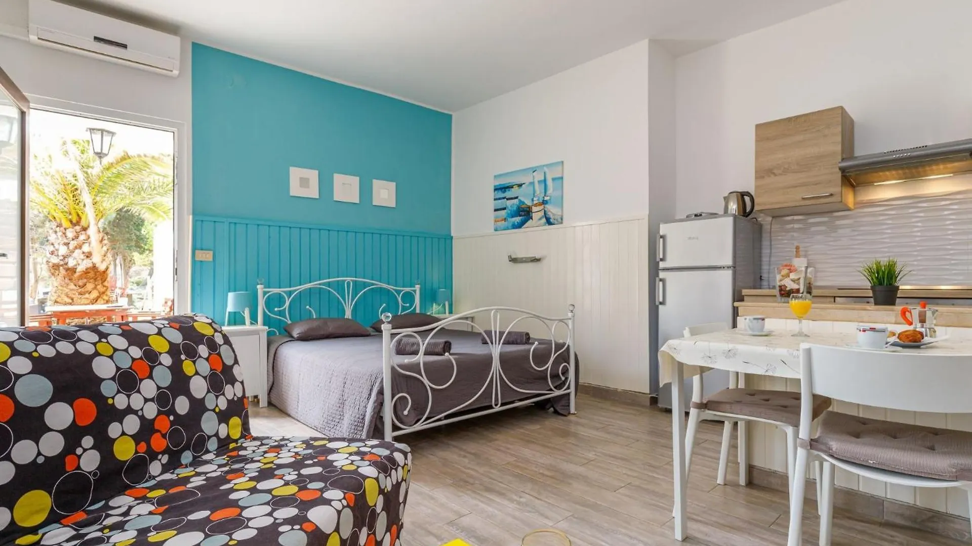 Beachfront Escape In Rovinj 0*,