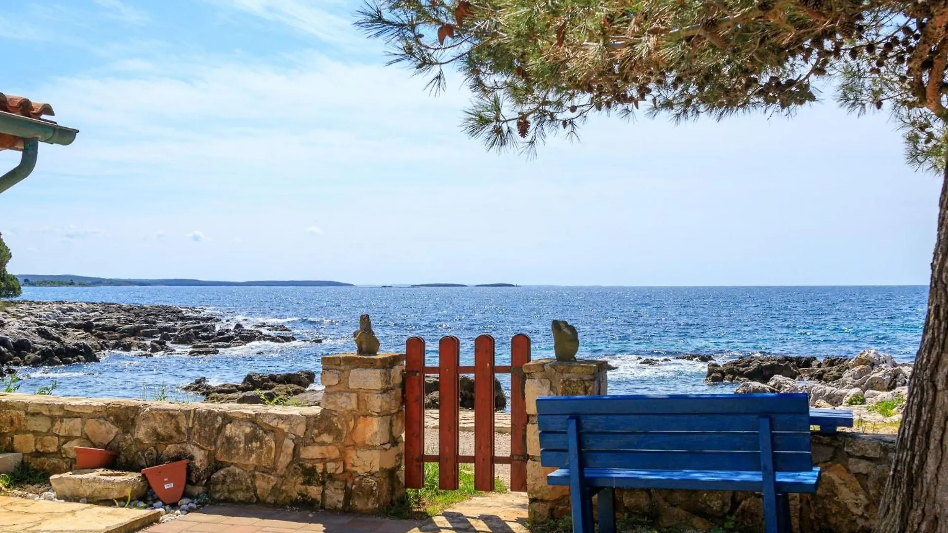 Beachfront Escape In Rovinj Apartment